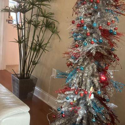 Great silver tree all decorated