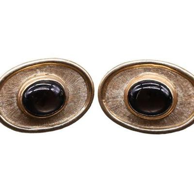 GOLD CUFFLINKS