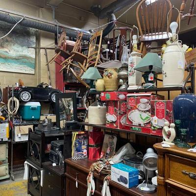 Estate sale photo