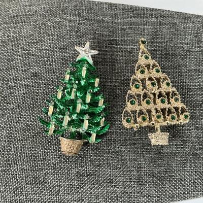 Xmas tree brooches