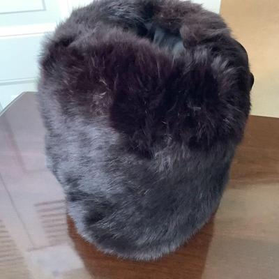 Fur handmuff