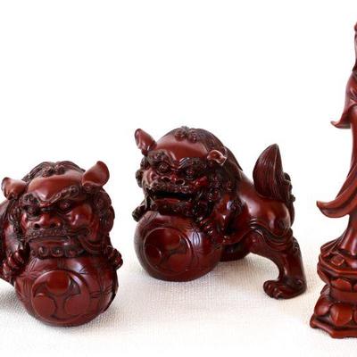 Kwan-yin with dog figurine, pair of foo dogs