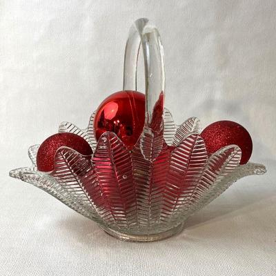 Glass basket