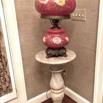 Gone with the Wind lamp, marble pedestal
