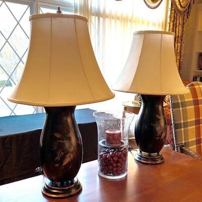 pair of lamps