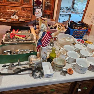 Estate sale photo
