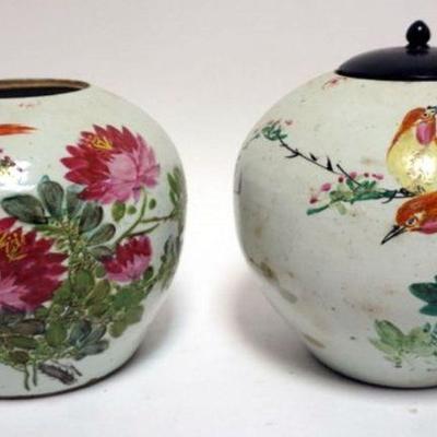 1032	CHINESE PORCELAIN GINGER JARS W/IMAGES OF BIRDS & FLOWERS, CHARACTER MARKS ON BACK, ONE W/WOOD LID, APPROXIMATELY 7 1/8 IN
