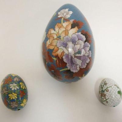 1015	GROUP OF ASSORTED CLOISONNE ENAMELED EGGS, LARGEST APPROXIMATELY 7 IN HIGH
