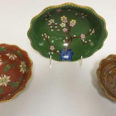 1017	GROUP OF CLOISONNE BOWLS, LARGEST APPROXIMATELY 8 1/4 IN X 3 IN HIGH
