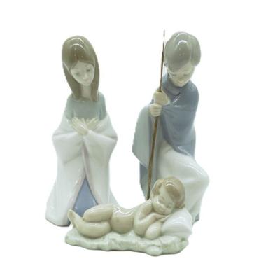 3 PC LLADRO PORCELAIN FAMILY NATIVITY SET