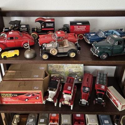 Danbury Mint Die-Cast Vehicles 