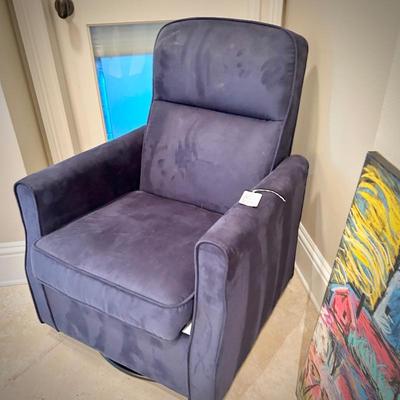 Nursery glider rocker