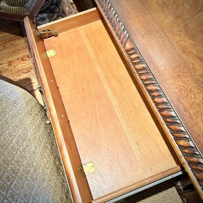 Hooker "South Seas" writing desk and 4-drawer chest