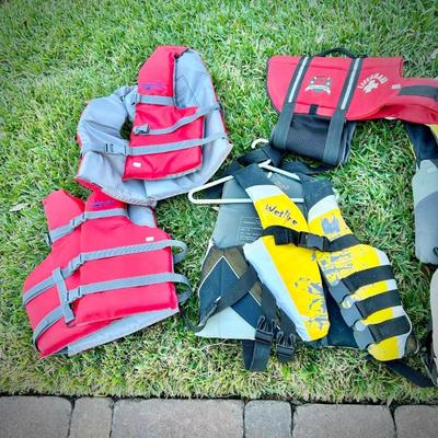 Life jacket vests