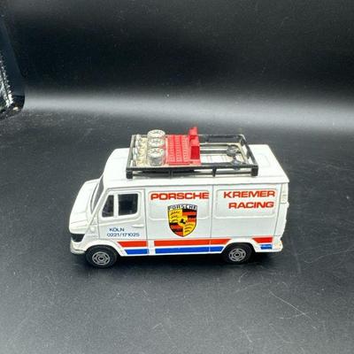 Porsche Kremer Racing Corgi Mercedes Van & Solido Porsche 908
