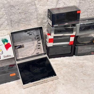 (10) Model Car Boxes
