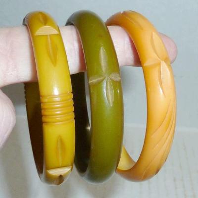 3 Bakelite bangles