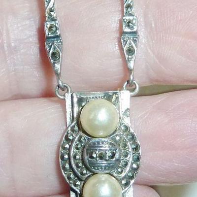 Sterling Pearl pendant neck