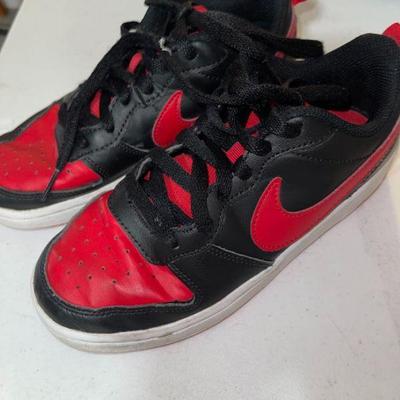 Boys Nikes