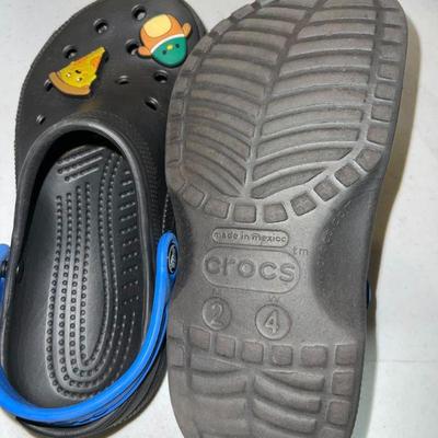 Crocs