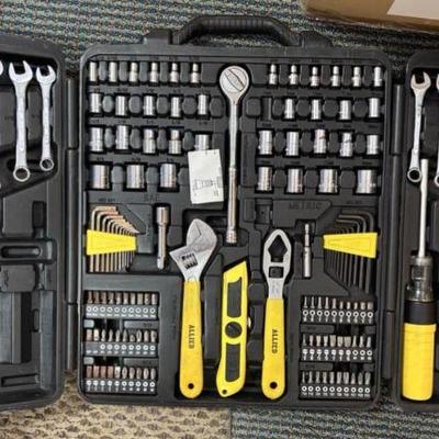 Sale Photo Thumbnail #377: Tool Set