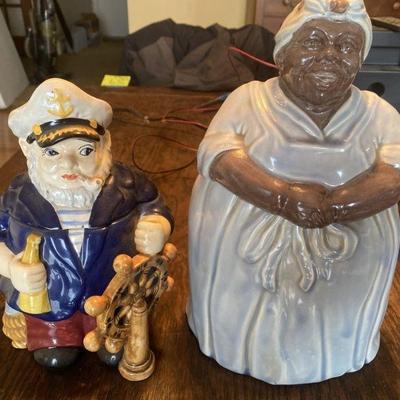 Lot 77 | Vintage Cookie Jars
