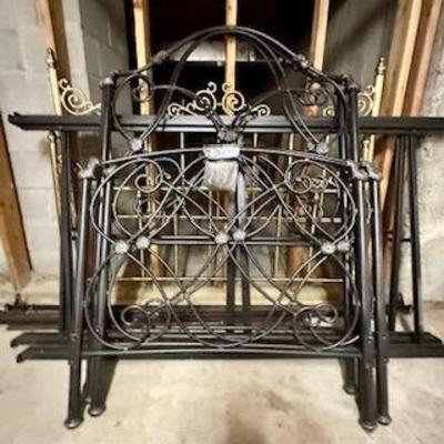 fabulous wrought iron twin beds 