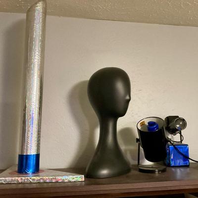 Mannequin head