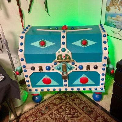 Treasure chest