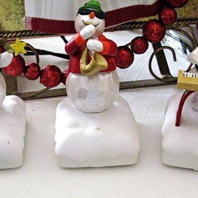 Hallmark Christmas Wireless Animated Snowman Band Set