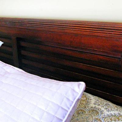 Carved Tall Post King Bed / Mattress Matching Dresser 