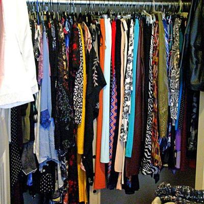 Women's Clothing 