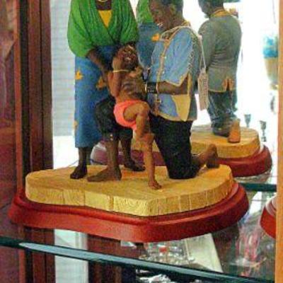 Thomas Blackshear Statues