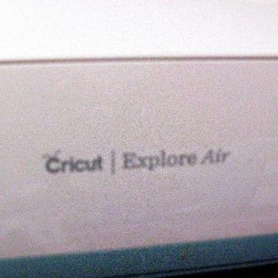Cricut Air Machine and other Cricut Machines