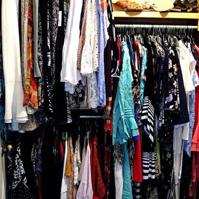 Women's Clothing 