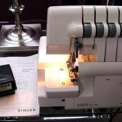 Singer Sewing Machine
