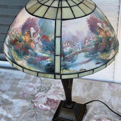 Cabins On Glass Lampshade With Base **TESTED
