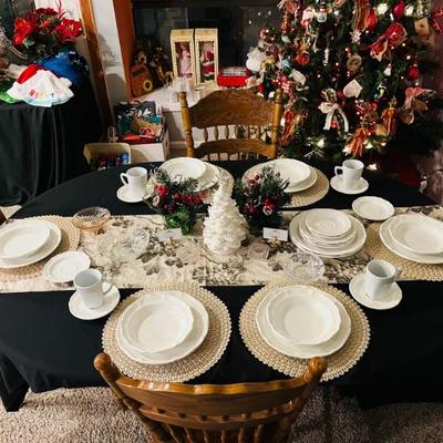 Mikasa French Courtside Diningware set, William & Sonoma dining linens, Pottery Barn French mugs 