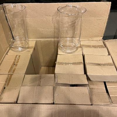Large Hurricanes Vases, perfect for party’s, events or wedding. All New!