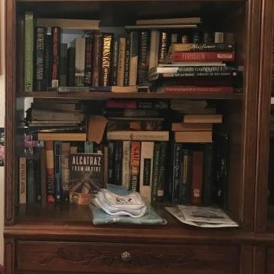 bookshelf $179
32 X 20 X 76"