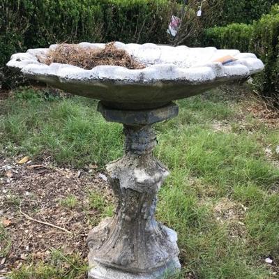 birdbath $65
24 X 24"