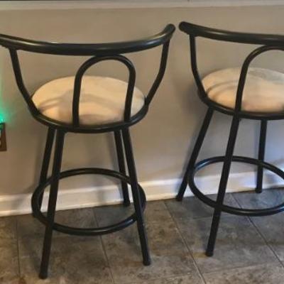 pair of 23" bar stools $44
2 pair available
