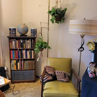 MCM Floor lamp and chair