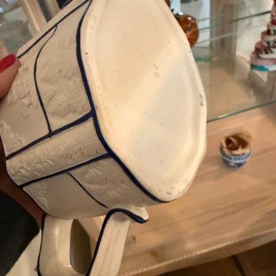 Antique Castleford creamware teapot