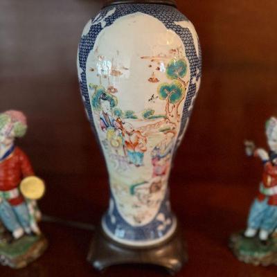Antique 19th century Chinese export Porcelain lamp