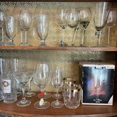 BEE008- Assorted Glassware