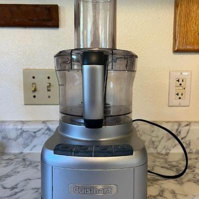 BEE077- Cuisinart Food Processor