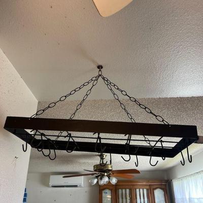 BEE100- Metal Pot Hanging Rack For Kitchen 