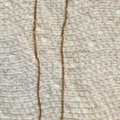 BEE158- Elegant 14k Gold Chain