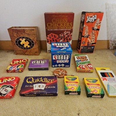 BEE011-Family Fun Board/Card Games
